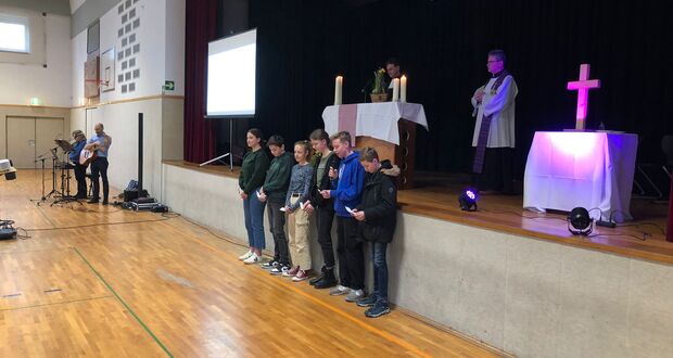 Kehre um und glaube an das Evangelium Mk 1, 15